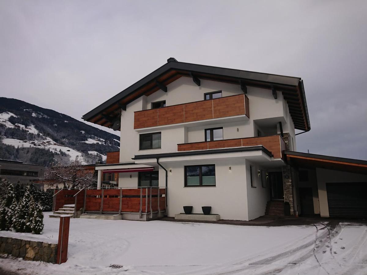 Apart Pfister Aschau Im Zillertal Exterior photo